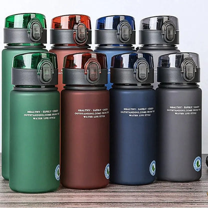  Botella deportiva antigoteo con tapa de seguridad